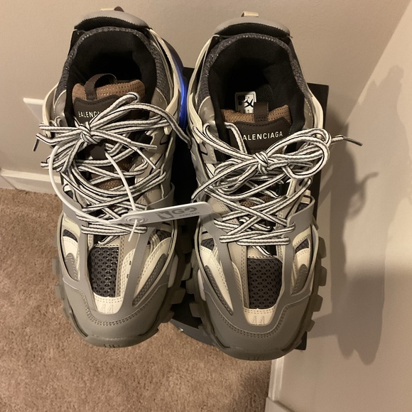 Balenciaga Men's Gray multicolor Sneakers - Picture 1 of 10